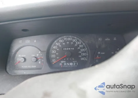 2001 Ford Crown Victoria Police Interceptor from USA, damaged, VIN 2FAFP71W21X165218